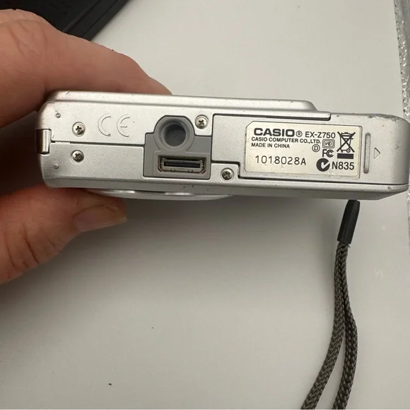 Casio Silver Digital Camera Compact with Charging Dock